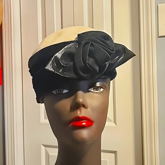 Toucan Designer Pillbox Hat, White w/Wide Black Velvet Band w/Attached Rose Bow IMG_4191.JPG?format=2500w main image 3